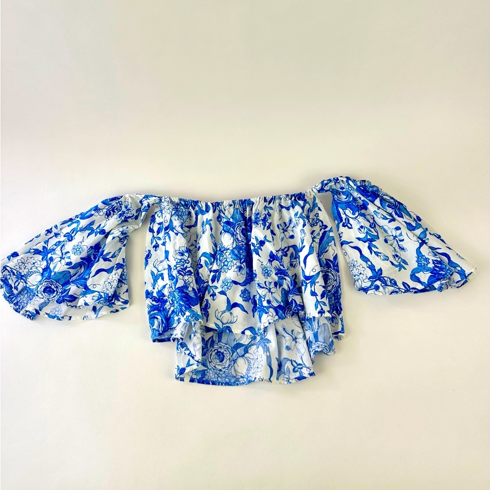 Zara blue and white floral off the shoulder top. Size M